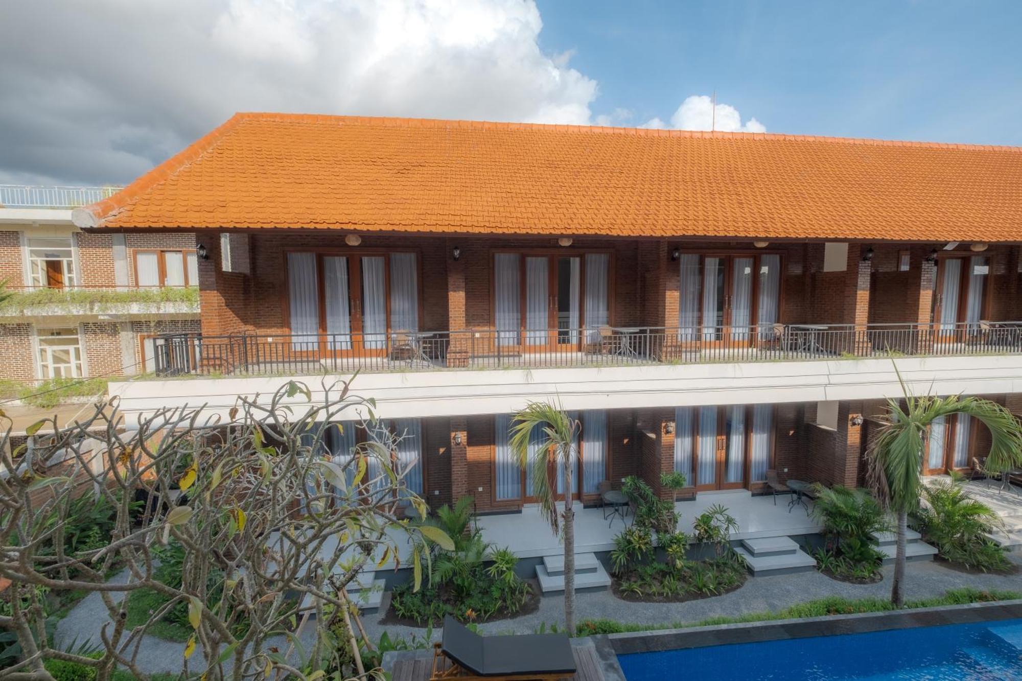 Bali Bata Canggu Guesthouse Buitenkant foto