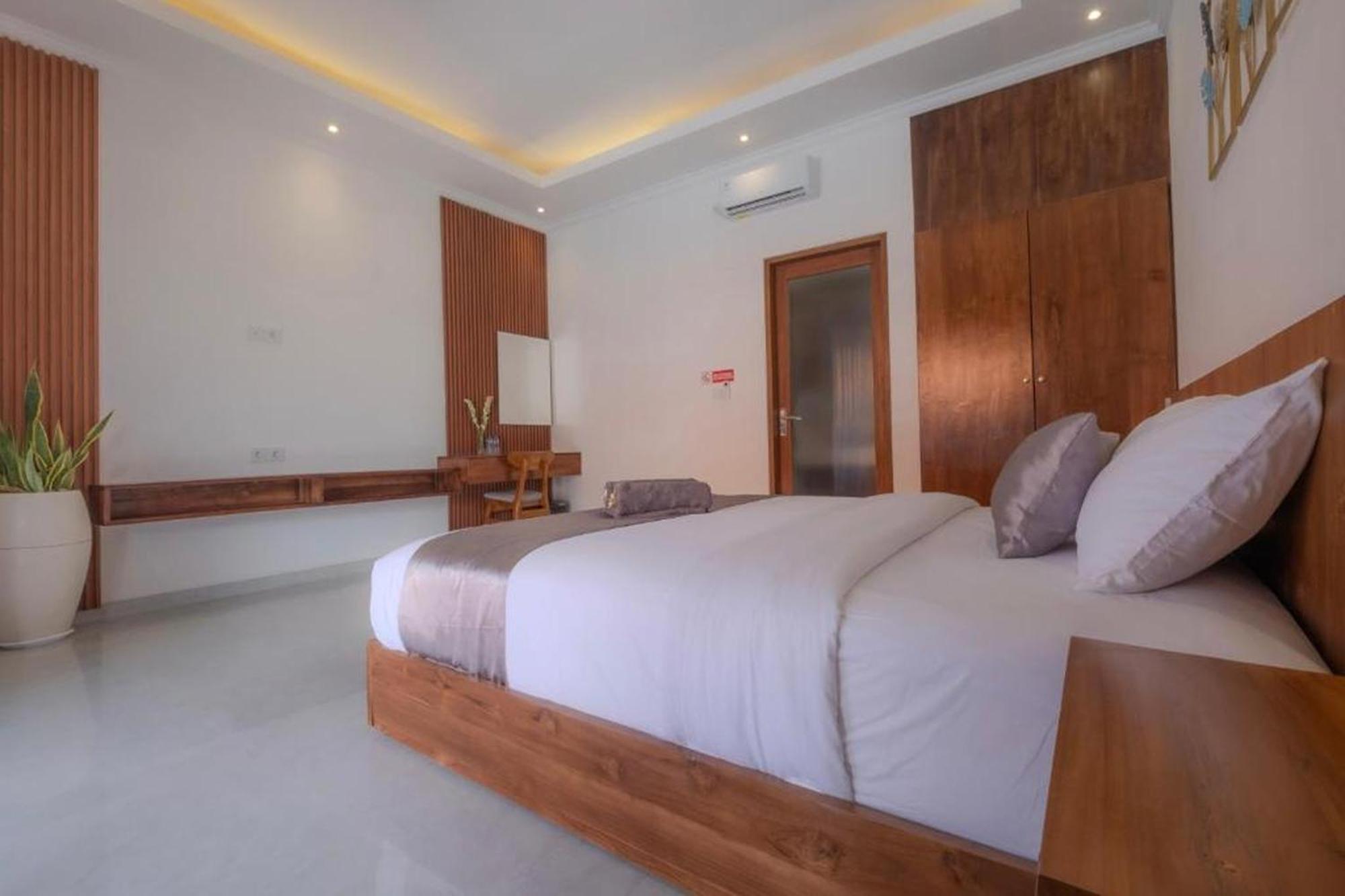 Bali Bata Canggu Guesthouse Buitenkant foto