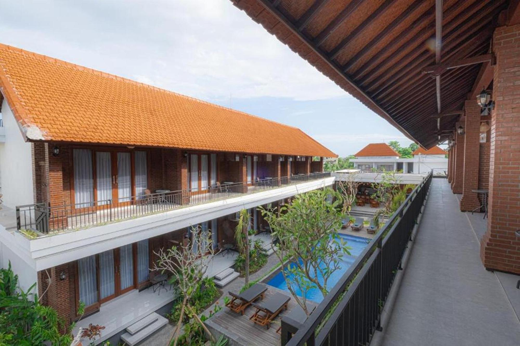 Bali Bata Canggu Guesthouse Buitenkant foto